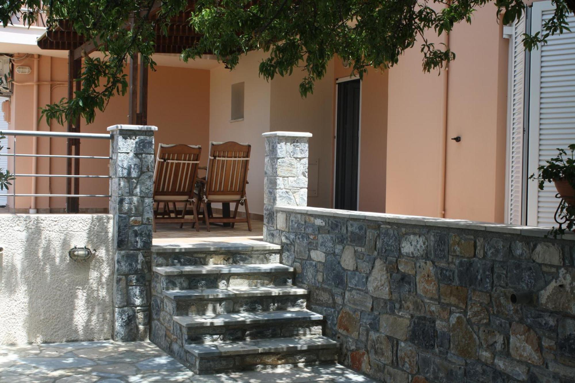 Thalatta Seaside Accommodation Pszilí Ámosz Kültér fotó
