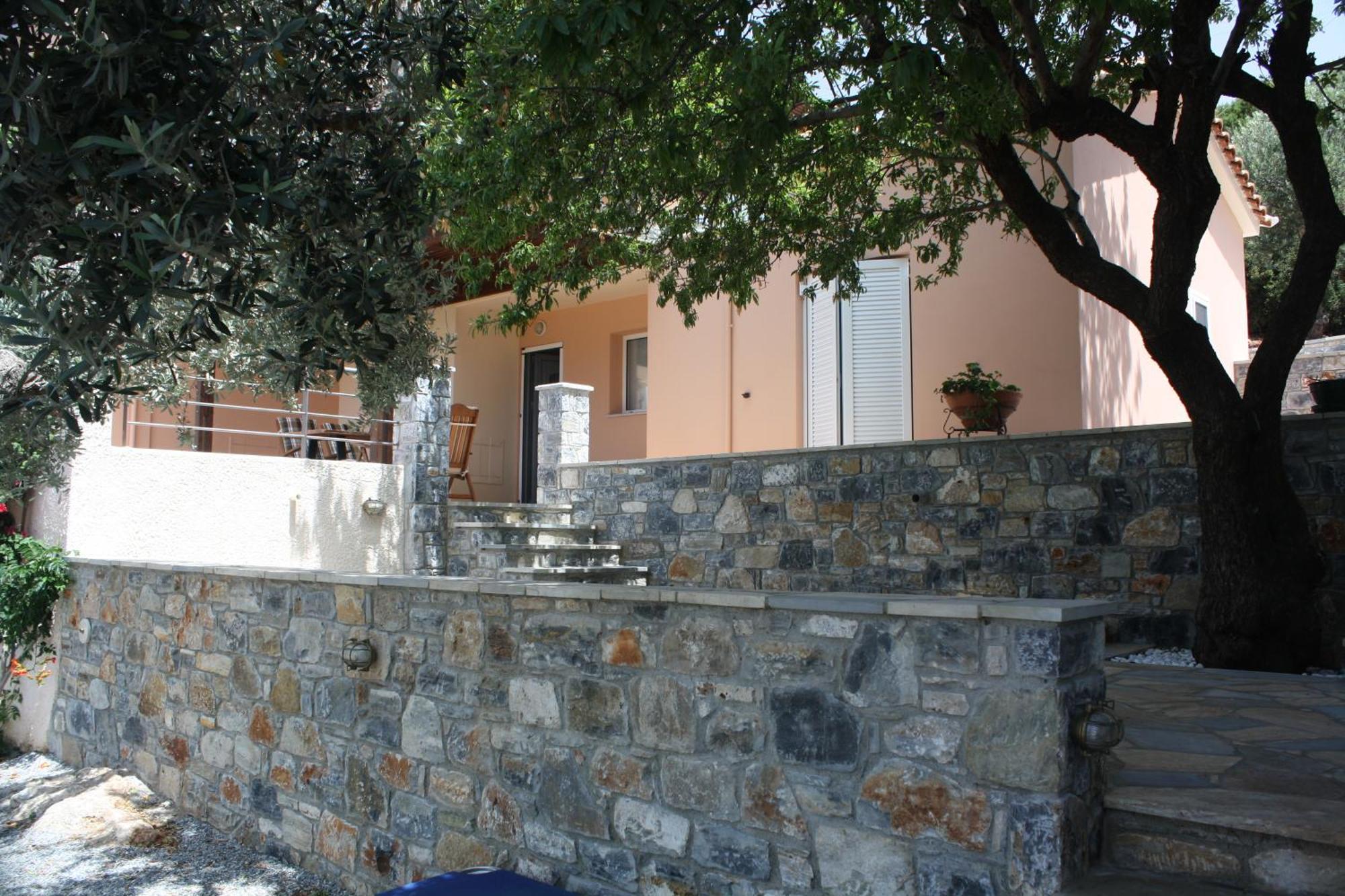 Thalatta Seaside Accommodation Pszilí Ámosz Kültér fotó