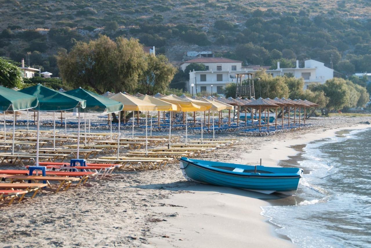 Thalatta Seaside Accommodation Pszilí Ámosz Kültér fotó