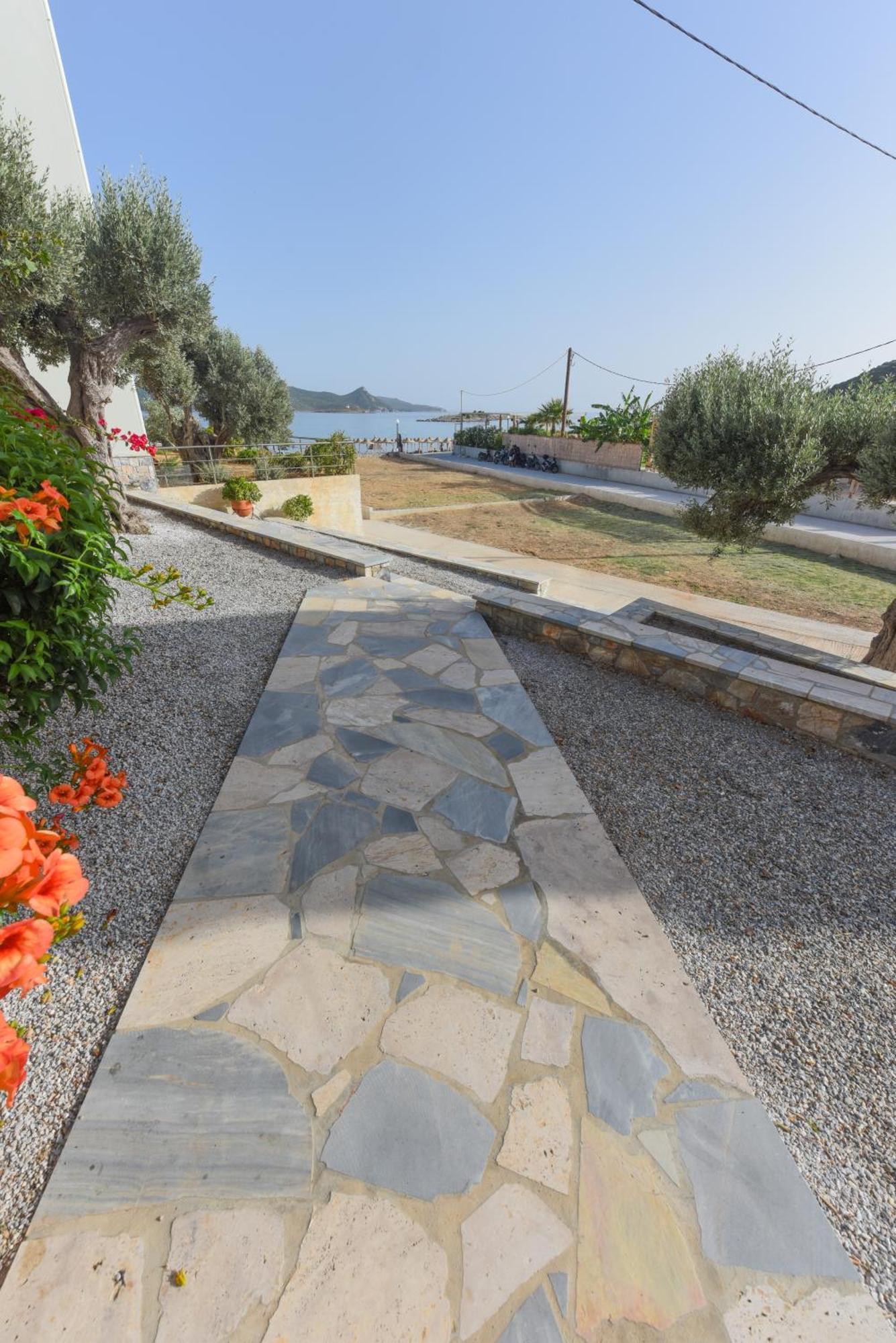 Thalatta Seaside Accommodation Pszilí Ámosz Kültér fotó