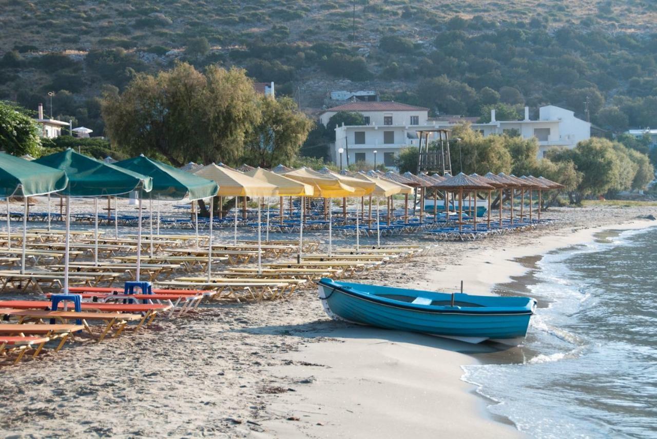 Thalatta Seaside Accommodation Pszilí Ámosz Kültér fotó