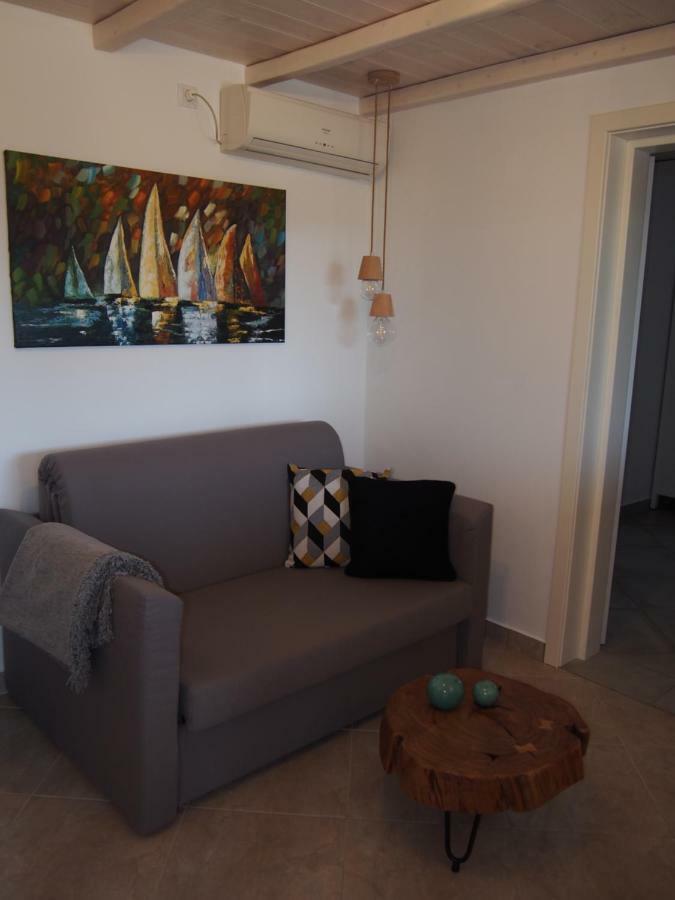 Thalatta Seaside Accommodation Pszilí Ámosz Kültér fotó